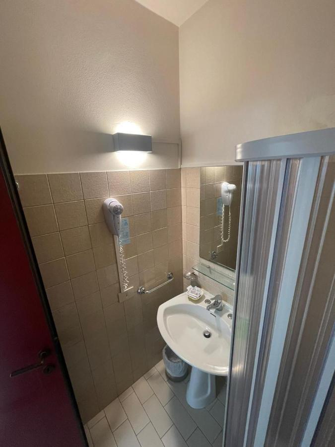 Hotel Metropol Pesaro Eksteriør billede